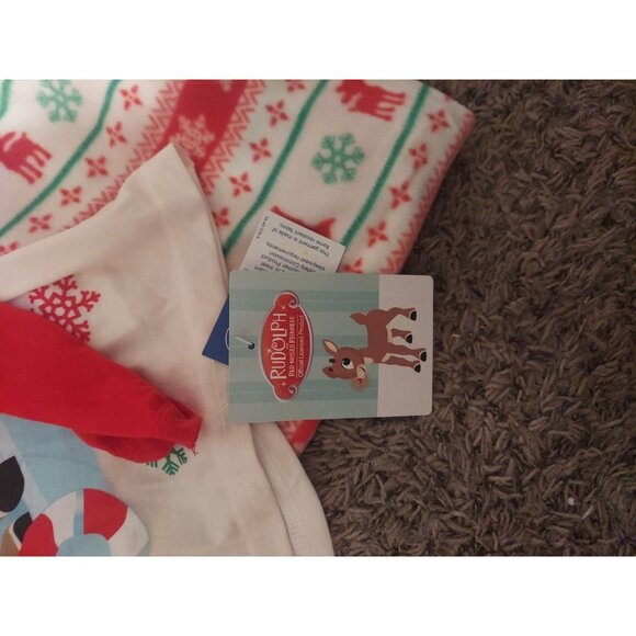 NWT Girl's Rudolph Pajamas Pj Set Size 7-8 Christmas Reindeer Santa Holiday - Picture 4 of 5